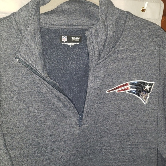 NE PATRIOTS Women's Half Zip Pullover with Sequins - Picture 4 of 8